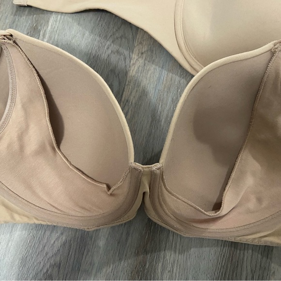 Soma nursing bras, size 34DD. - Picture 2 of 3